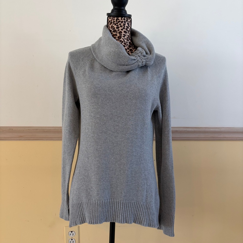 Athleta Womens Grey Cotton Cashmere‎ Cowl Neck Sweater Thumbholes Size M 929695